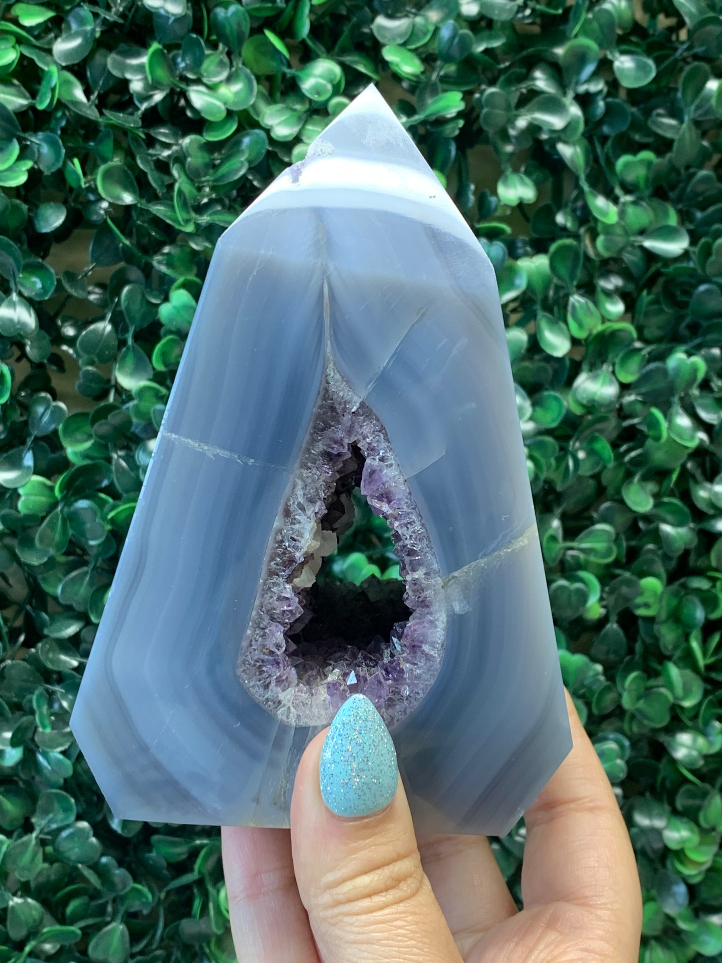 Agate x Amethyst Tower (calcite inclusions)